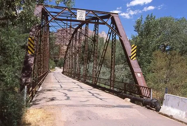 photo-1