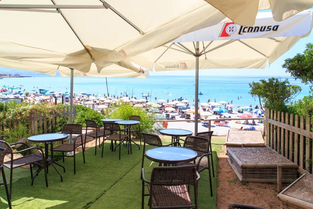 J&B Le Bombarde Beach