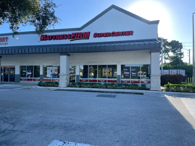 Mattress Firm Clearance Center Oakwood Plaza