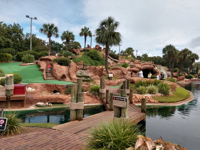 Treasure Island Mini Golf