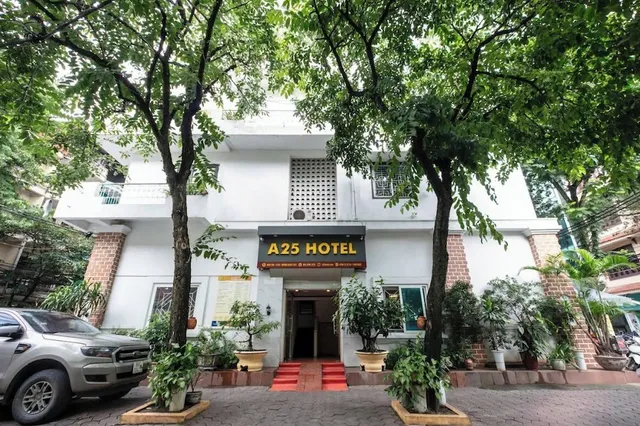 A25 Hotel - 385 Hoàng Quốc Việt