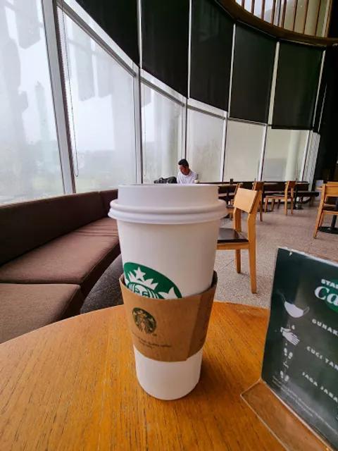 Starbucks Grand Wisata