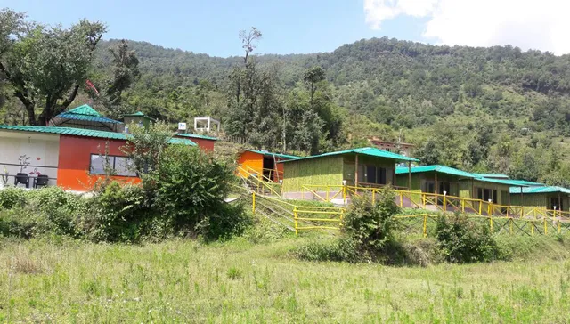 Kedar Resorts Guptkashi