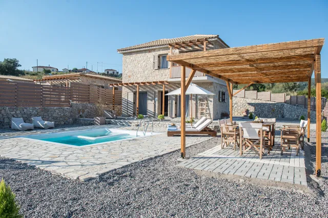 ROGGAKI Ionian Villas