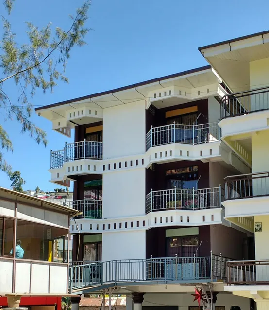 Chilled stays munnar