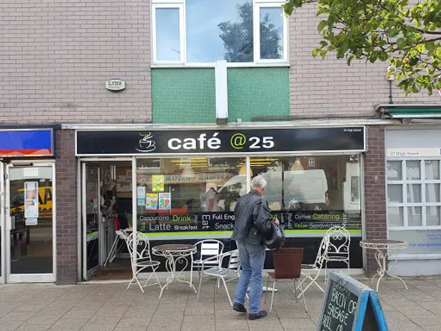 Café @25