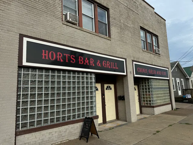 Kozy’s Bar & Grill