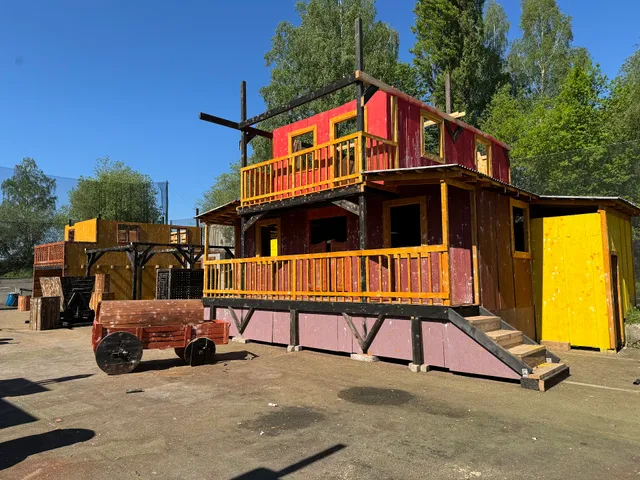 PAINTBALL ARENA CHEB