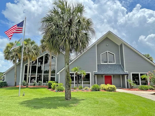 Hidden Golf Club Retirement Community