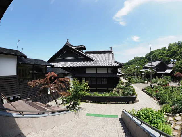 Old Aoyama Villa (Herring Palace)