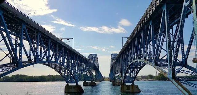 South Grand Island Bridge