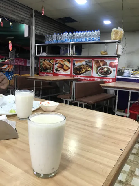 HOTEL SHRI GIRIJATMAJ