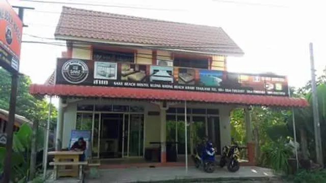 Sake Beach Hostel