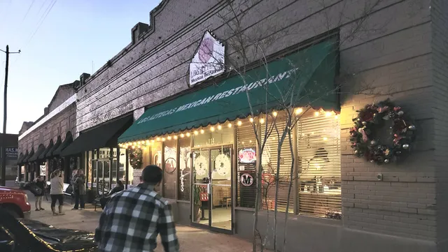 Los Aztecas Mexican Restaurant