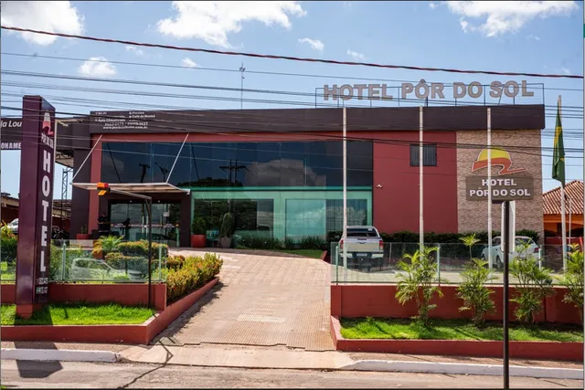 Pôr do Sol Hotel