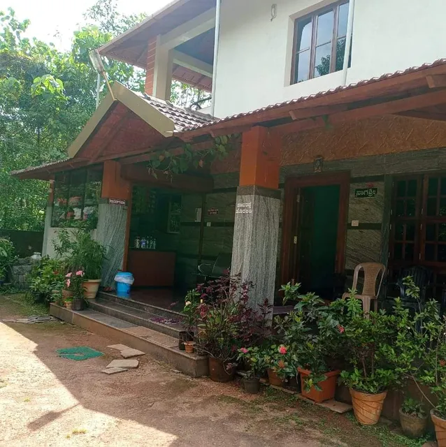 Nagashree Home Stay