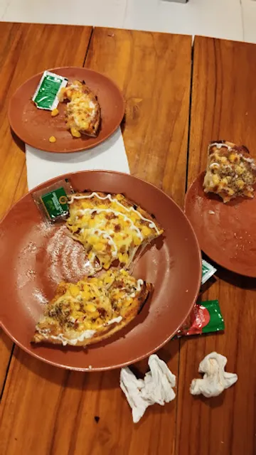 COUNTRYMADE GRILLS 'N' FRIES