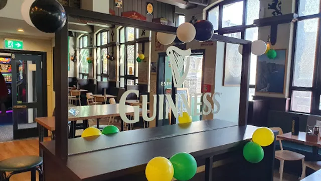 Peggy Gordon's Celtic Bar