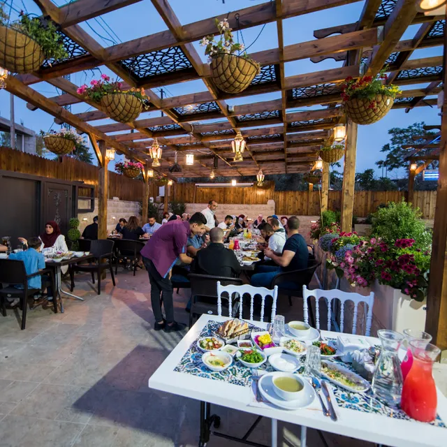 Alandalus sweets and restaurant(אלאנדאלוס)