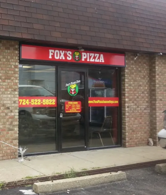 Fox's Pizza Den