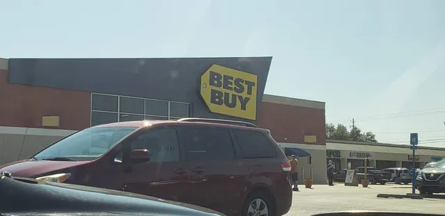 Promenade Shopping Plaza