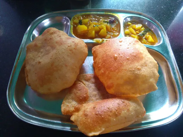 Tharavadu Beach Resort & Restaurant