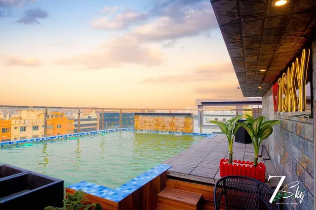 7 Sky -Rooftop Cafe