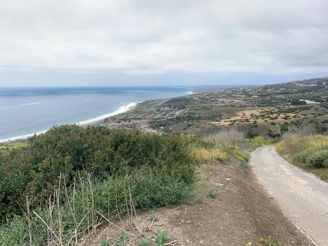 El Moro Canyon Trail