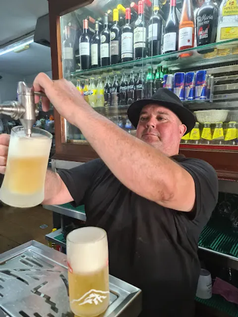 Vinos y Tapas Las Toscas