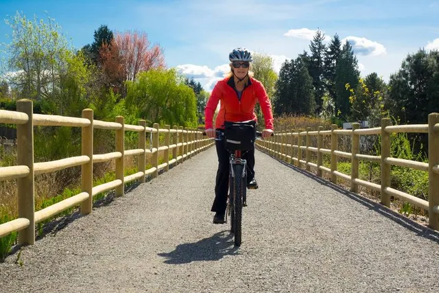 Cross Kirkland Corridor/Eastrail