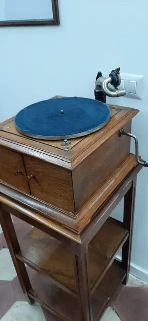 Casa Museo Enrico Caruso