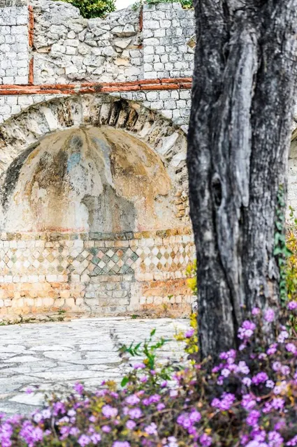 Tombeau romain de Lumone