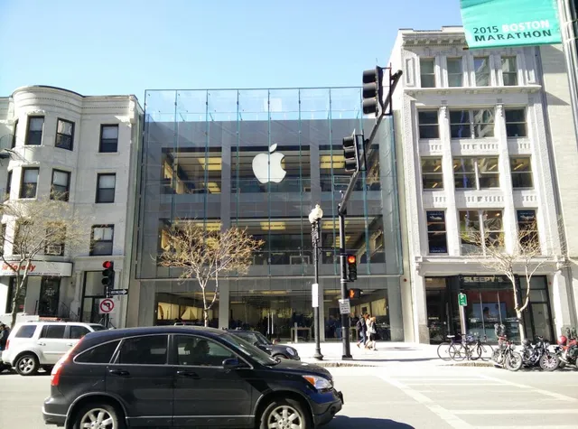 Apple Boylston Street