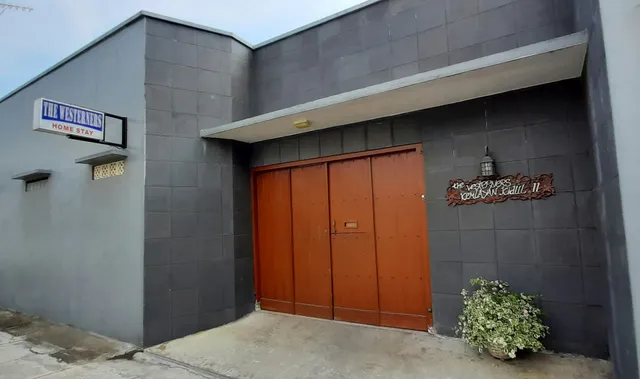 The Westerners Home Stay