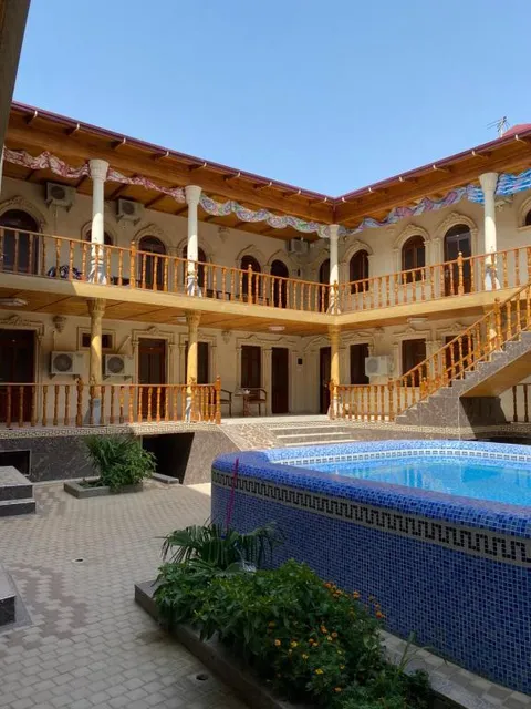 Hotel El Emir