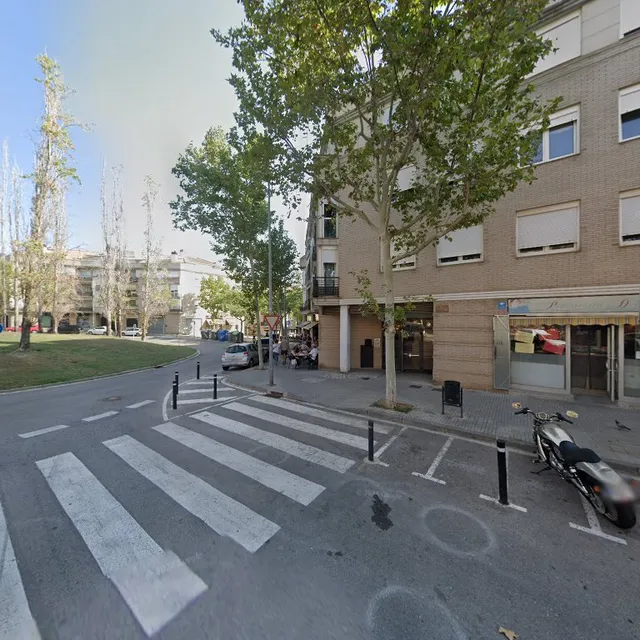 Bar de tapas, bocatas y platos combinados