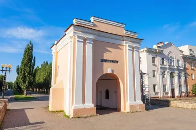 Tarskiye Vorota Omskoy Kreposti