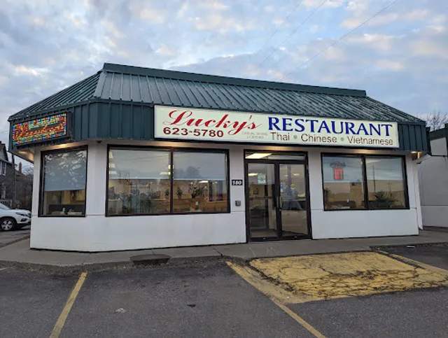 Lucky's Restaurant -Only delivers through trending app services