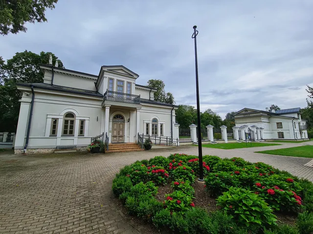 Tuskulėnai manor