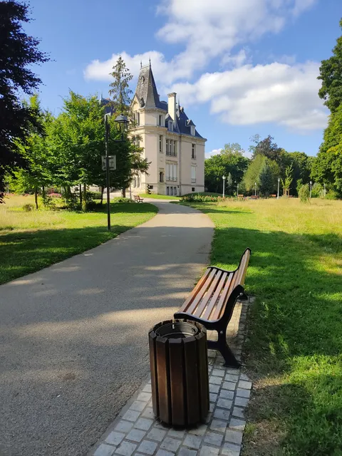 Domaine et Château du Charmois