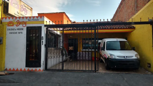 Tacos Dorados “Betty”