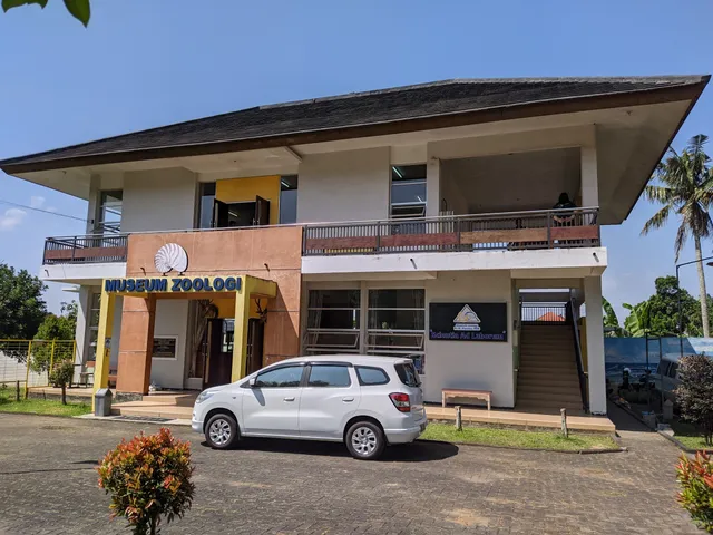 Museum Zoologi Frater Vianney