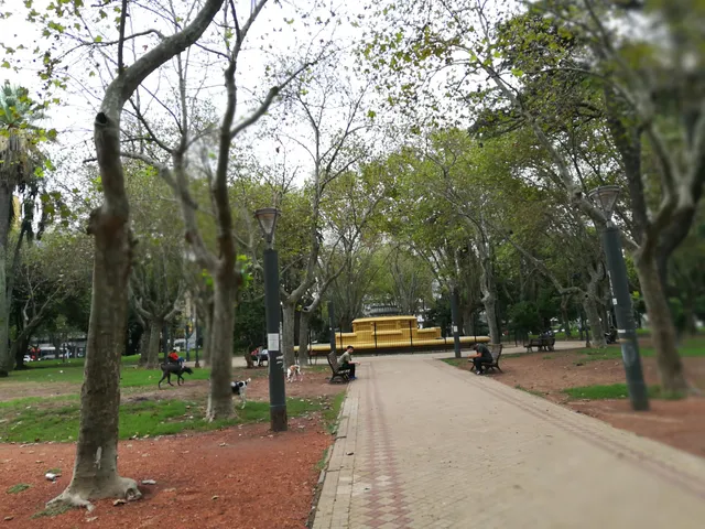 General López Park