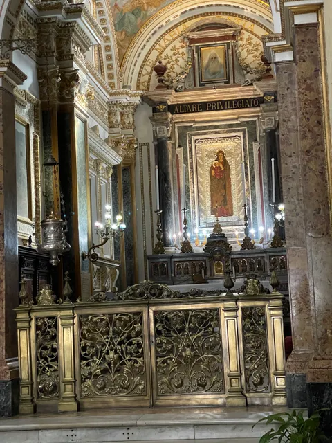 photo-1