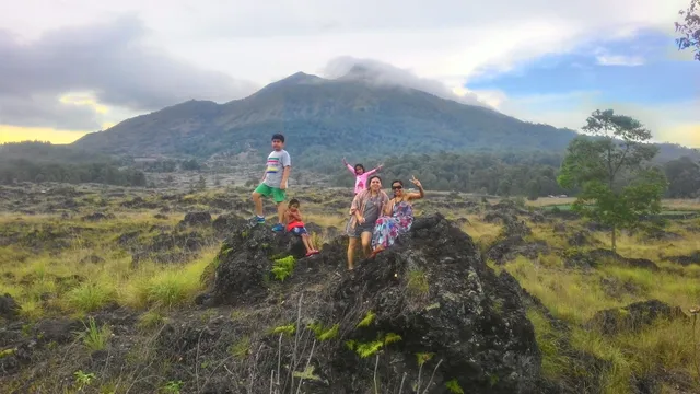 Lava Tumuli Gunung Batur