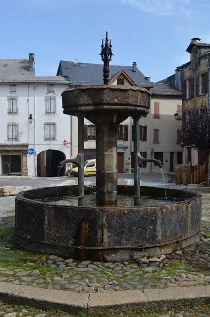 Fontaine des Pisseurs (1559)