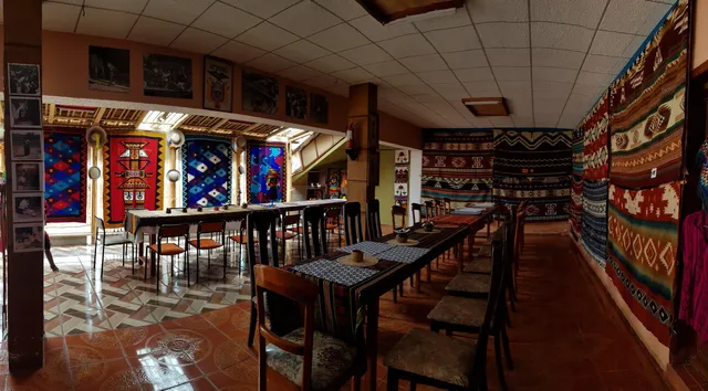 Taller Artesanal Peguche Wasi