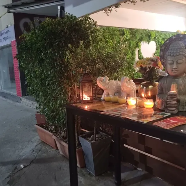 Yummy India Restaurant Larnaca