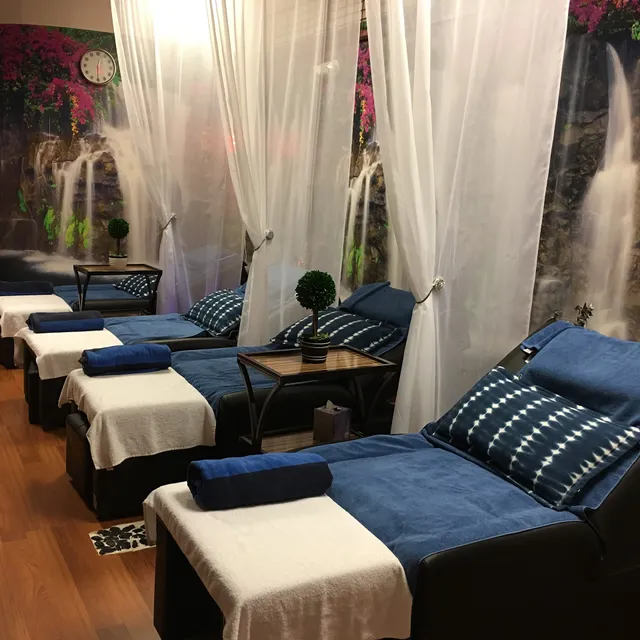 Dragon Foot Spa & Massage