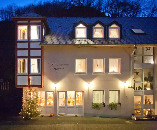 Hotel Weinhaus am Schieferfels